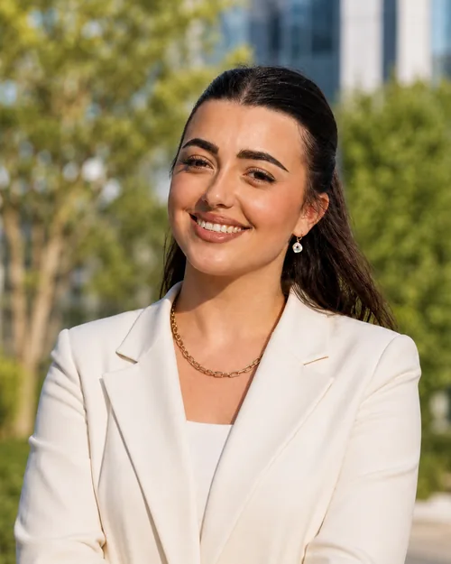 Era Kelmendi, Head of Digital & Data, ERAM Group